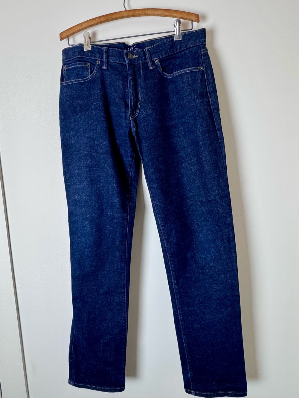 Gap Straight Fit Blue Jeans 31x32